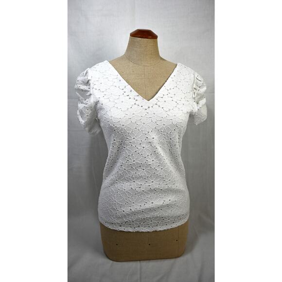 Lot of 2 EXPRESS Tops White/Off White XS NWT - Picture 2 of 10